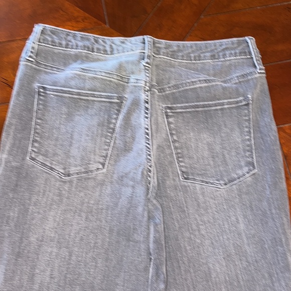 Universal Threads jeans - Picture 5 of 7